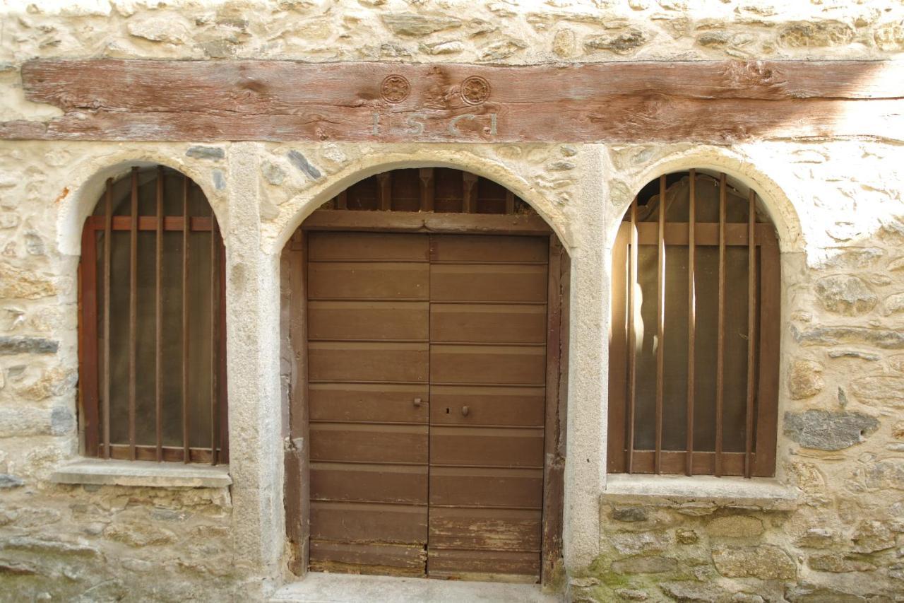 Tres Vents Del Roser - Grand Appartement Prats-de-Mollo-la-Preste Bagian luar foto